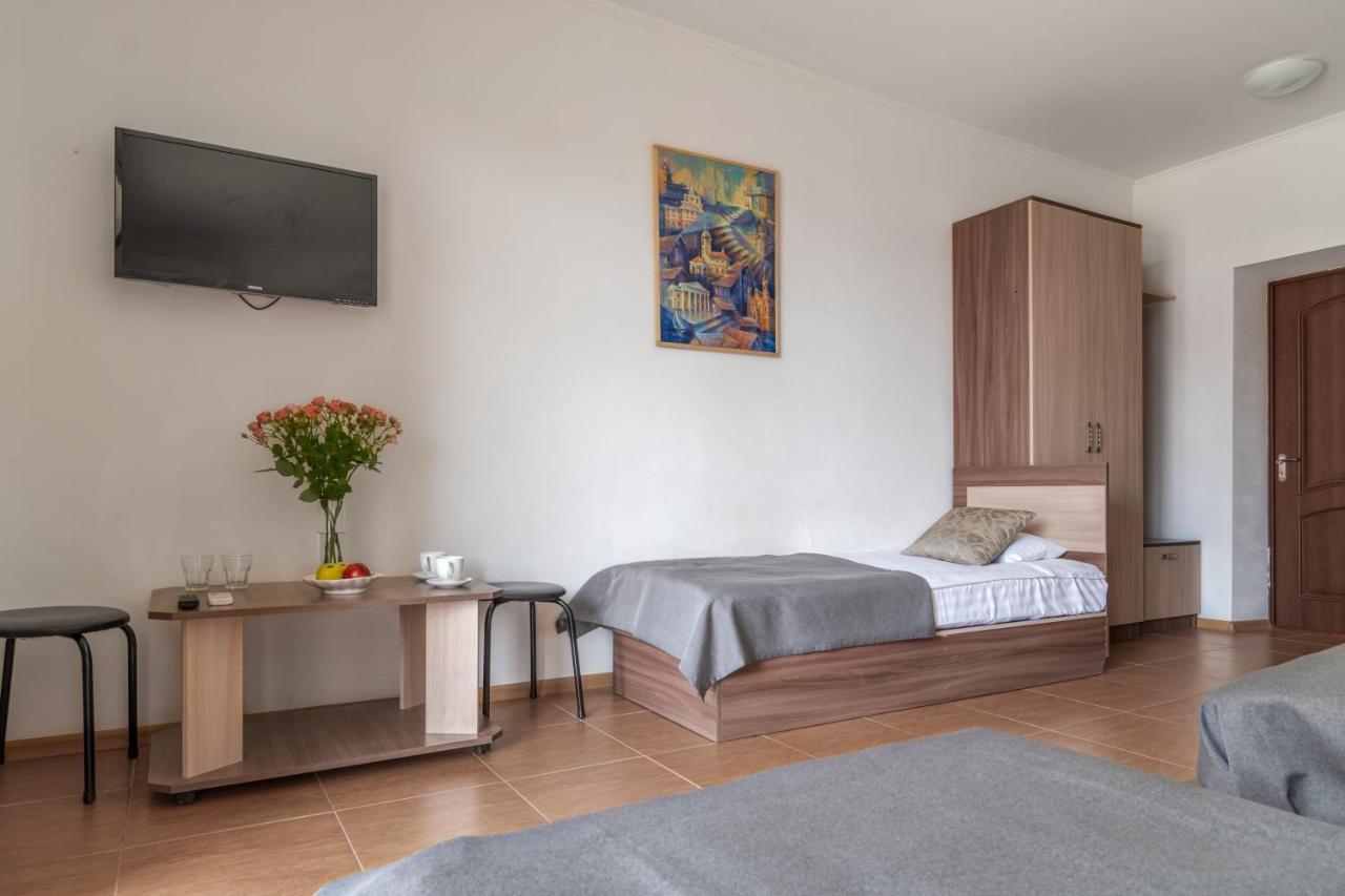 Hotel Пальмира Kobleve Exteriér fotografie