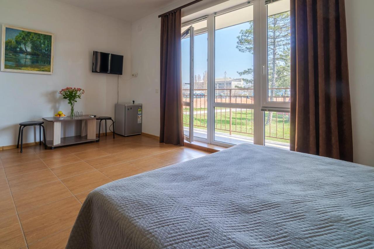 Hotel Пальмира Kobleve Exteriér fotografie